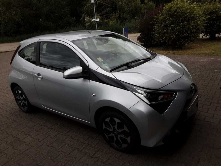 Photo 1 VIN: JTDJGNEC40N408875 - TOYOTA AYGO 1,0-L-VVT-I X-PLAY 