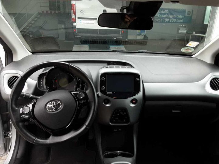 Photo 3 VIN: JTDJGNEC40N408875 - TOYOTA AYGO 1,0-L-VVT-I X-PLAY 