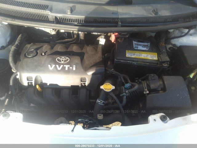 Photo 9 VIN: JTDJT4K30A5285104 - TOYOTA YARIS 