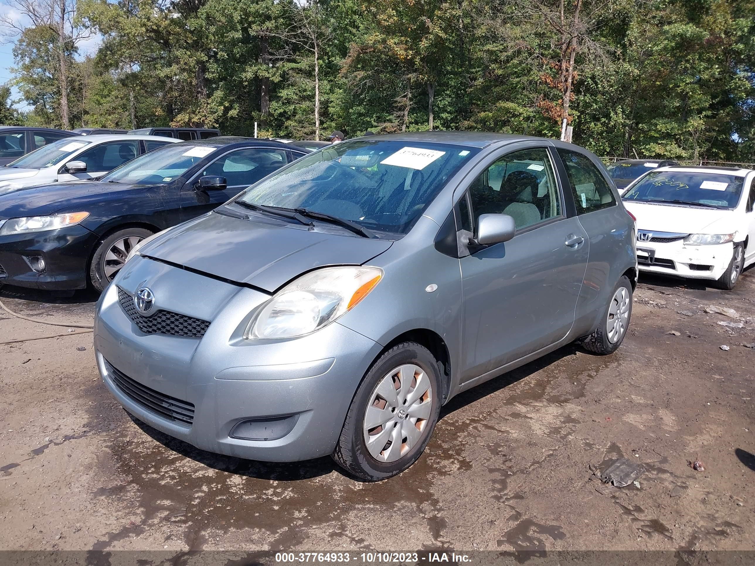 Photo 1 VIN: JTDJT4K30B5327501 - TOYOTA YARIS 