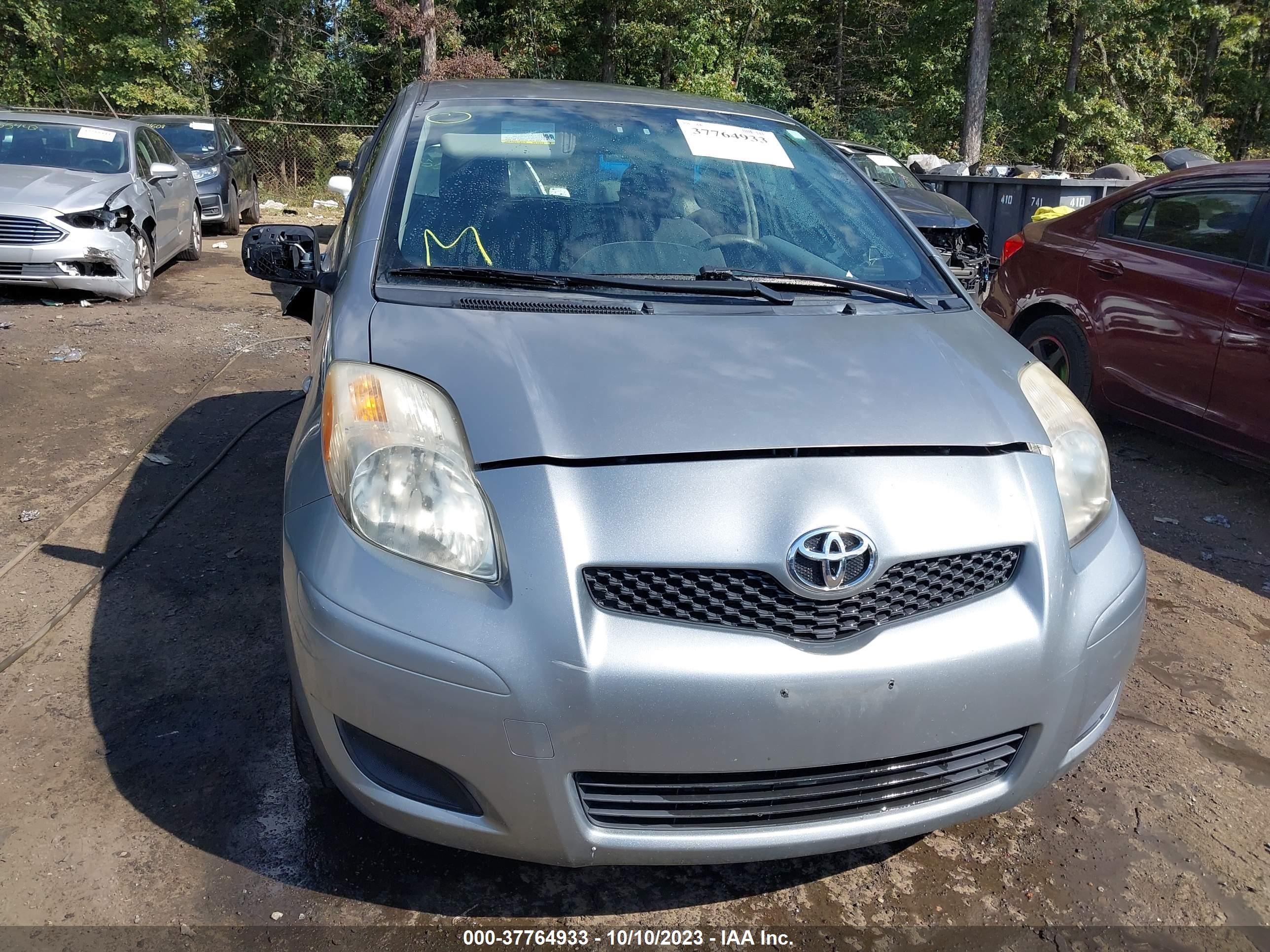 Photo 11 VIN: JTDJT4K30B5327501 - TOYOTA YARIS 