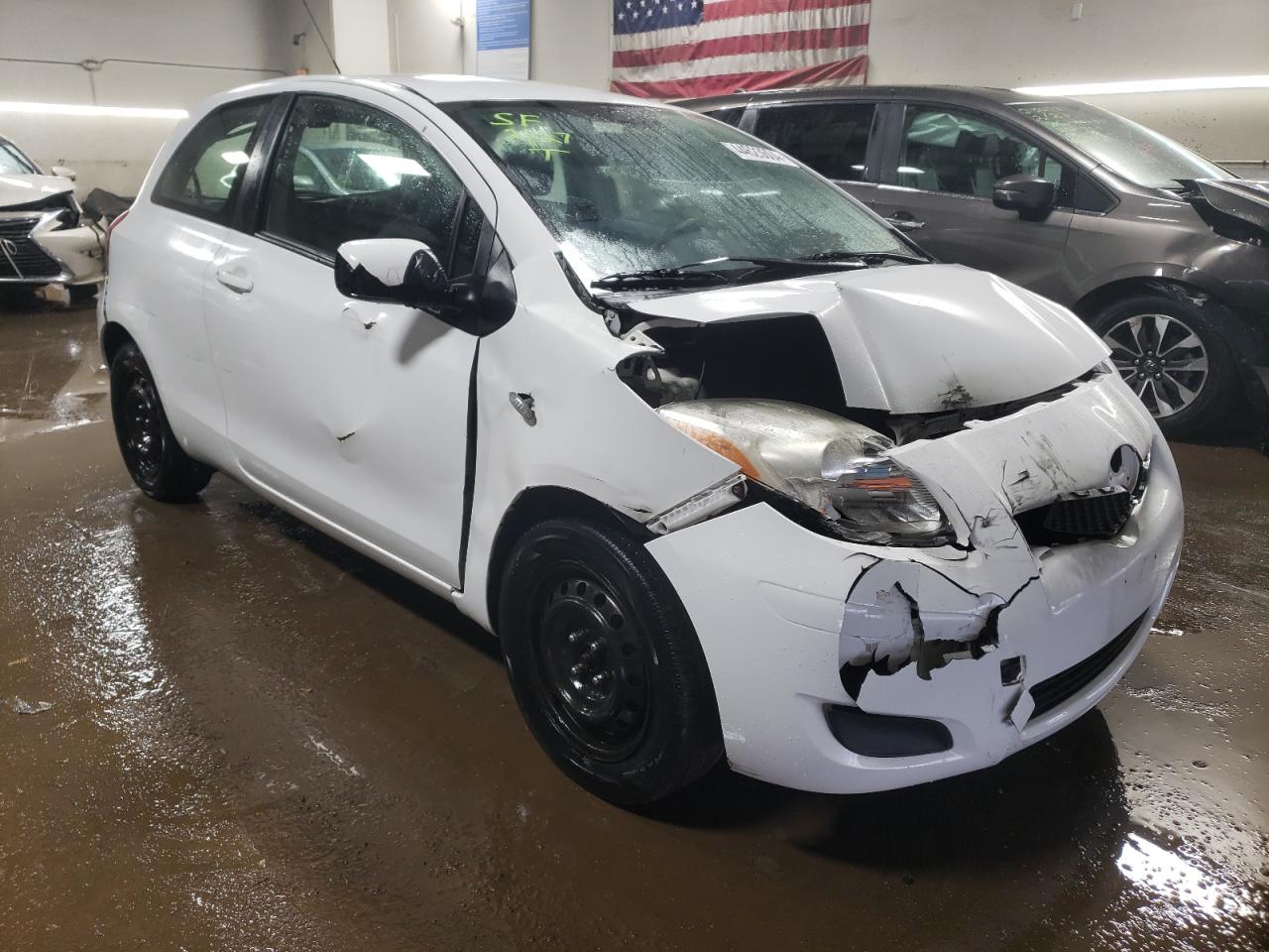 Photo 3 VIN: JTDJT4K32B5327192 - TOYOTA YARIS 