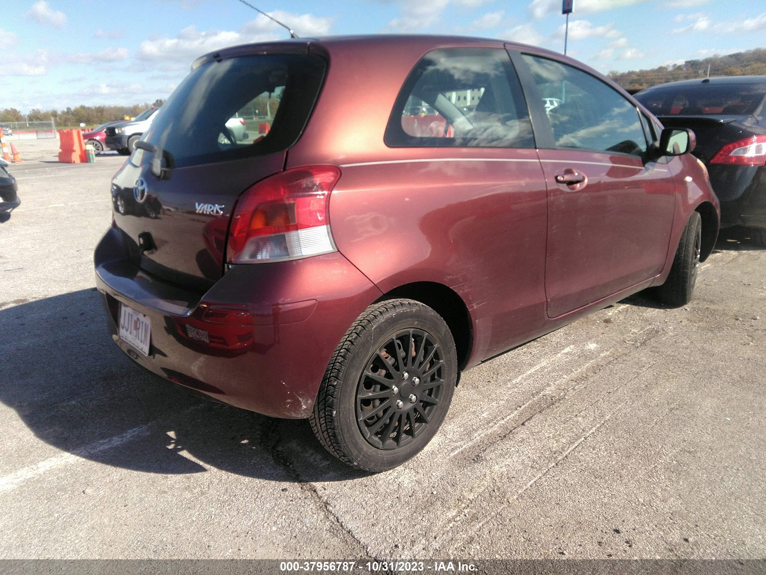 Photo 3 VIN: JTDJT4K39A5313725 - TOYOTA YARIS 