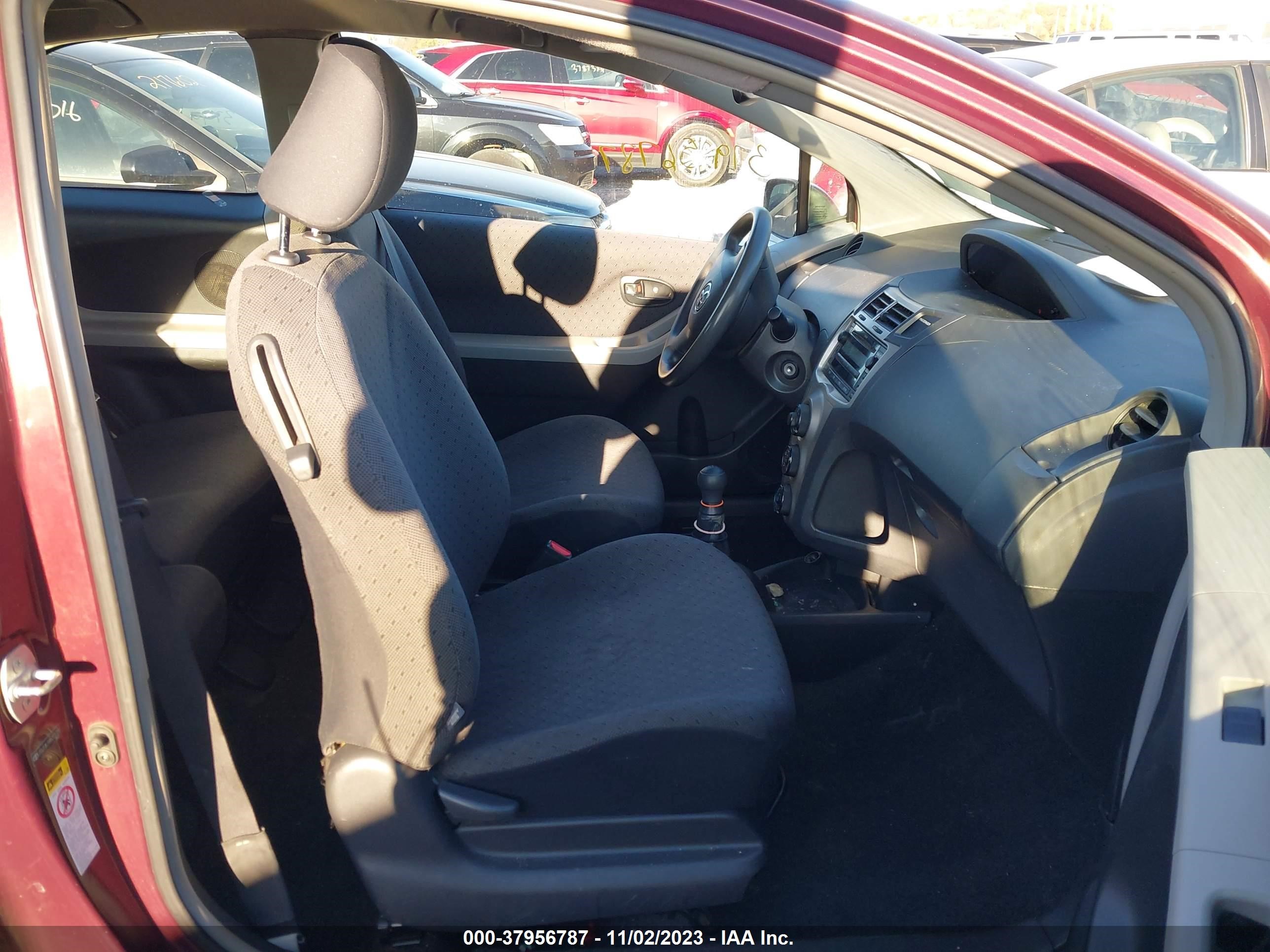 Photo 4 VIN: JTDJT4K39A5313725 - TOYOTA YARIS 