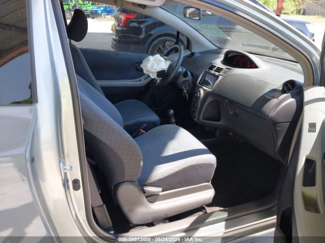 Photo 4 VIN: JTDJT4K39B5331871 - TOYOTA YARIS 