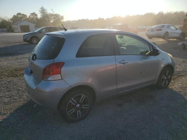 Photo 2 VIN: JTDJT4K3XA5288253 - TOYOTA YARIS 