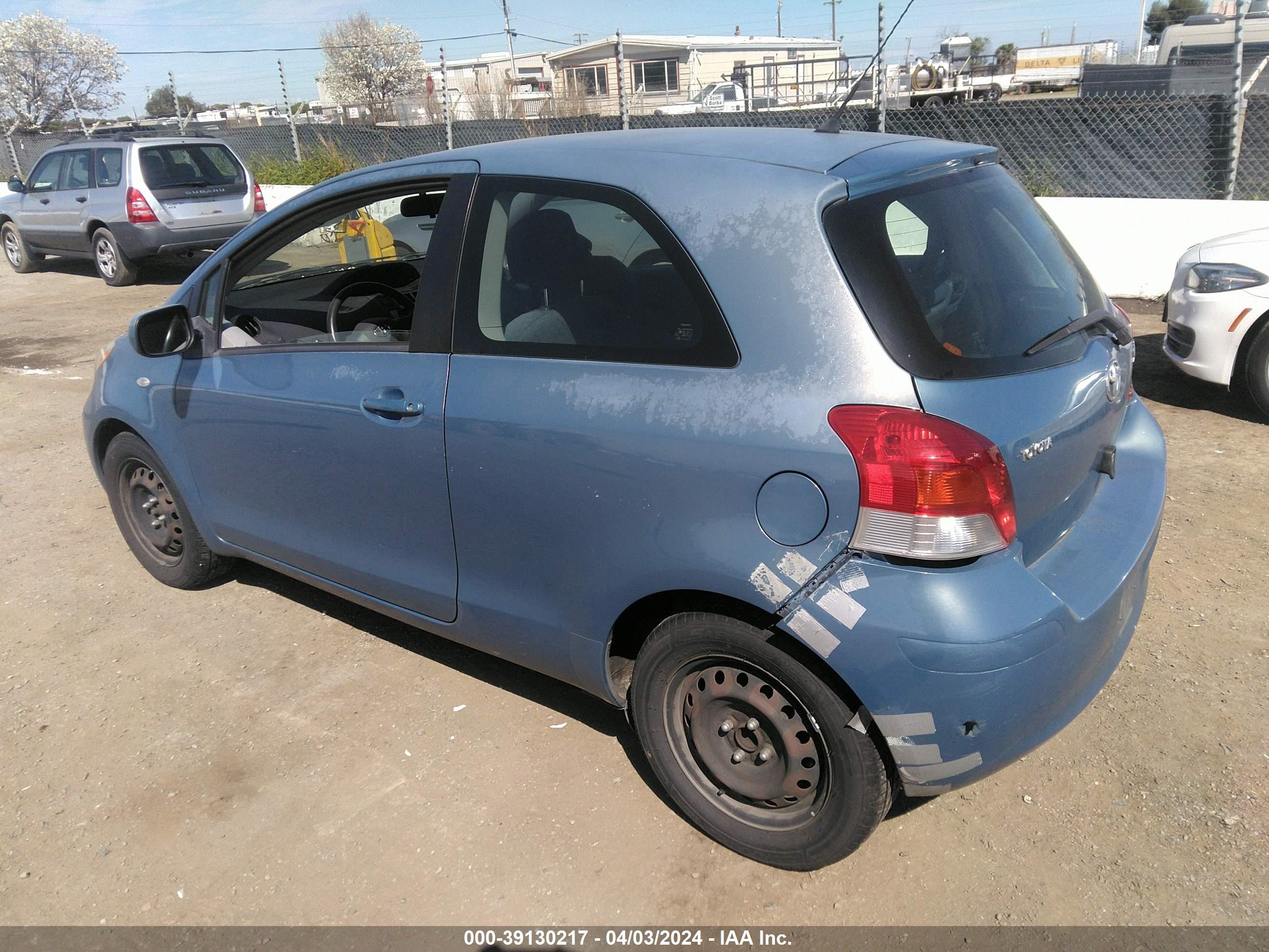 Photo 2 VIN: JTDJT903295237793 - TOYOTA YARIS 