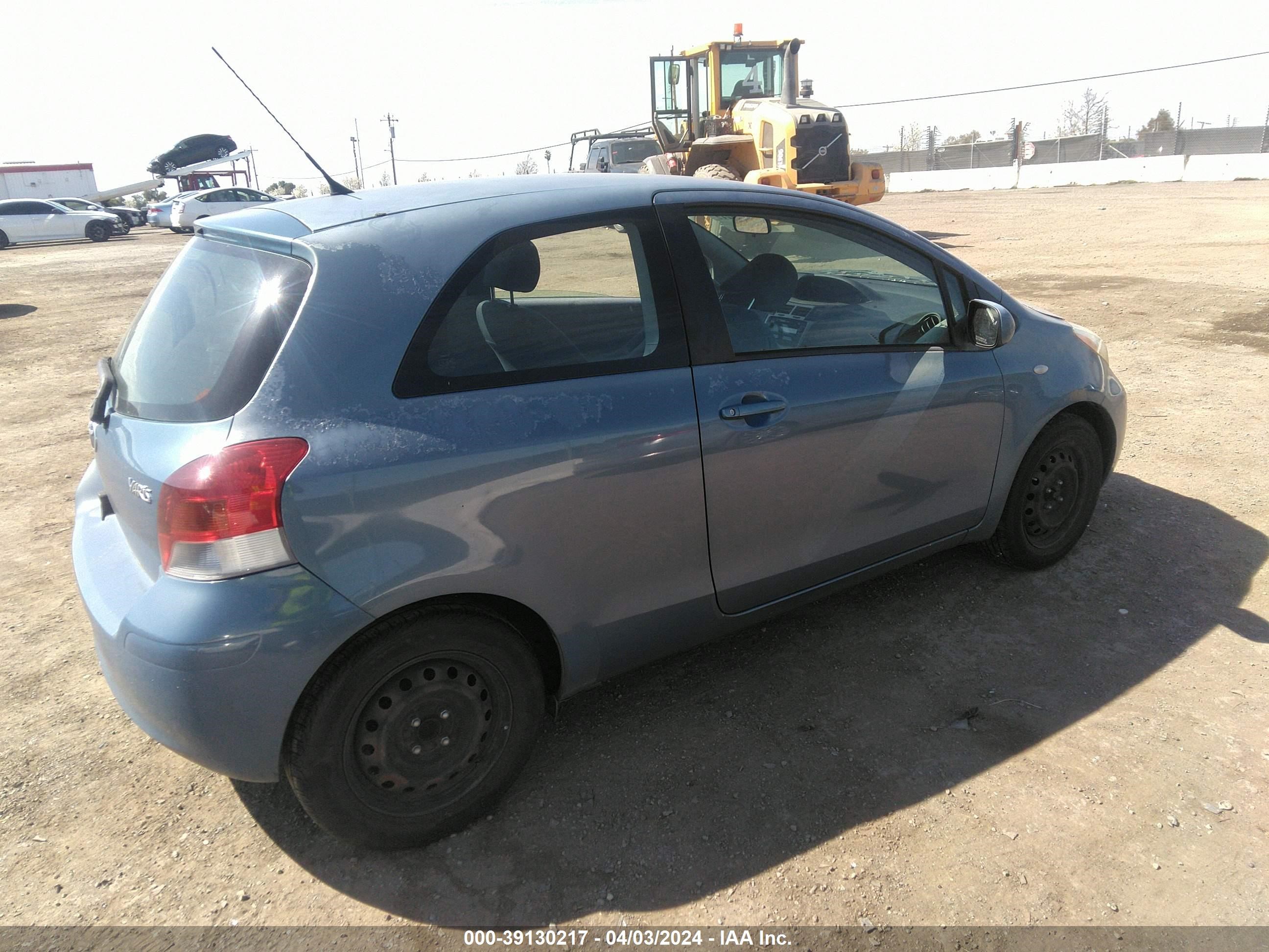 Photo 3 VIN: JTDJT903295237793 - TOYOTA YARIS 