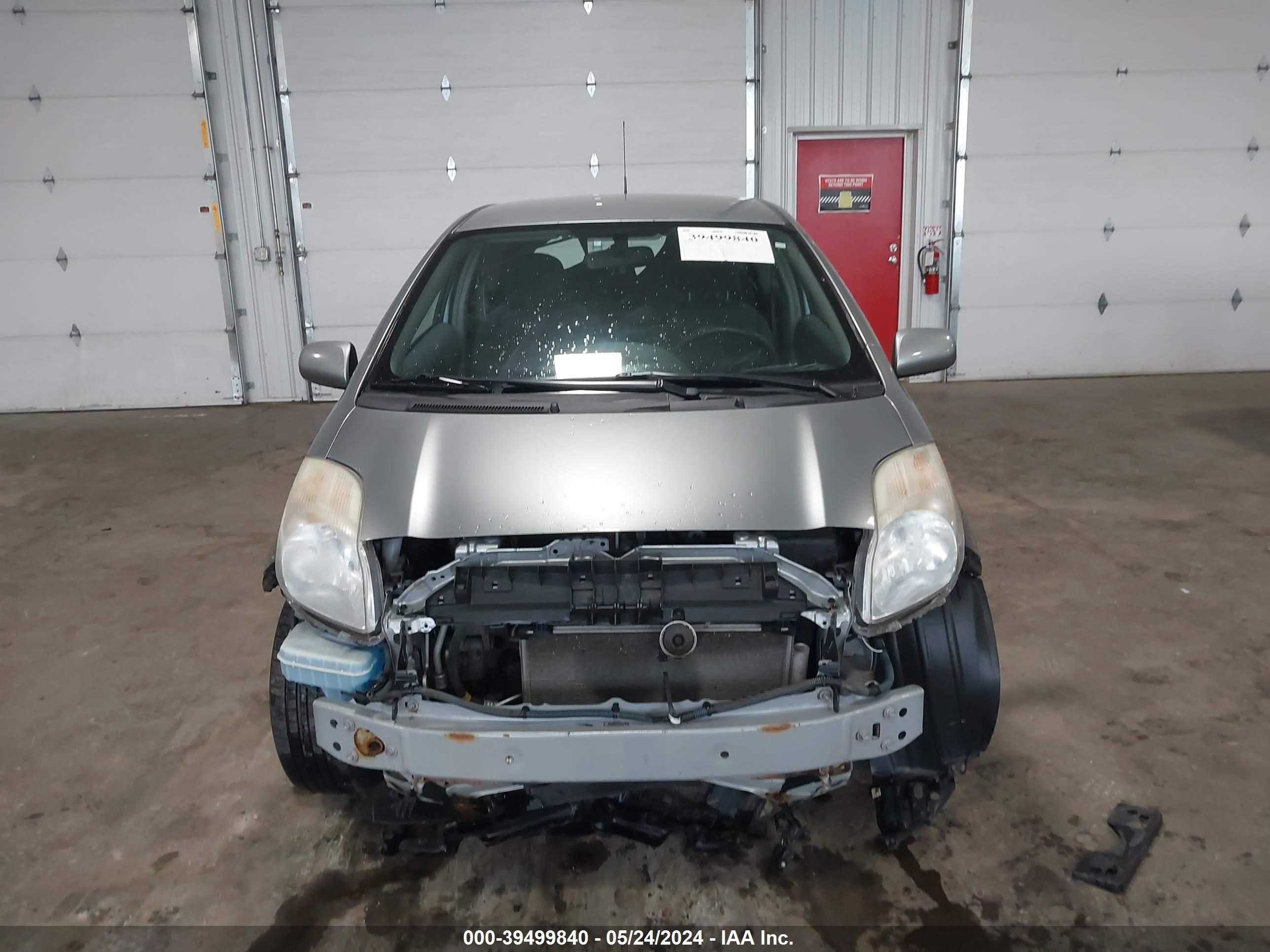 Photo 12 VIN: JTDJT903495244793 - TOYOTA YARIS 