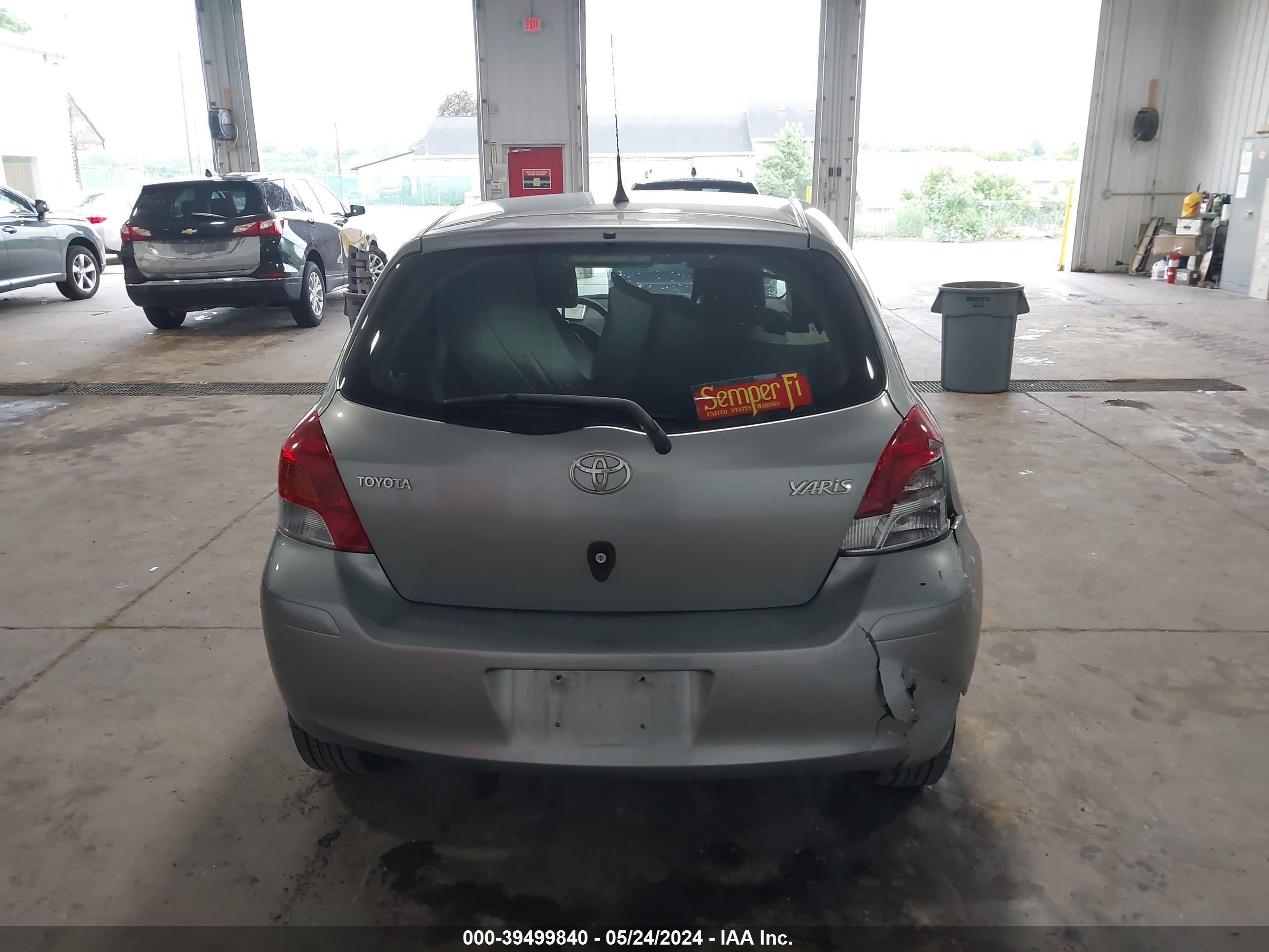 Photo 16 VIN: JTDJT903495244793 - TOYOTA YARIS 