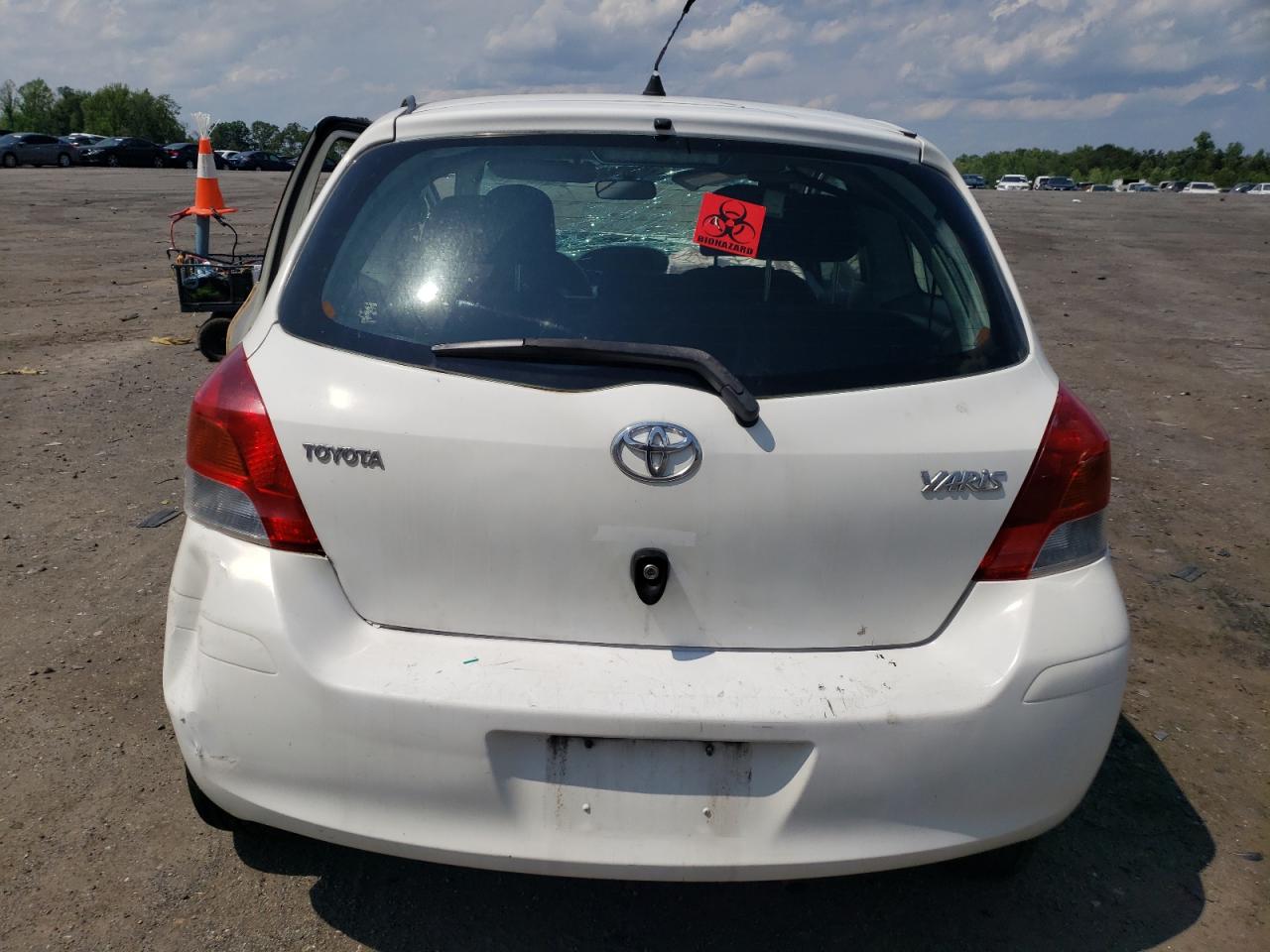 Photo 5 VIN: JTDJT903595257858 - TOYOTA YARIS 