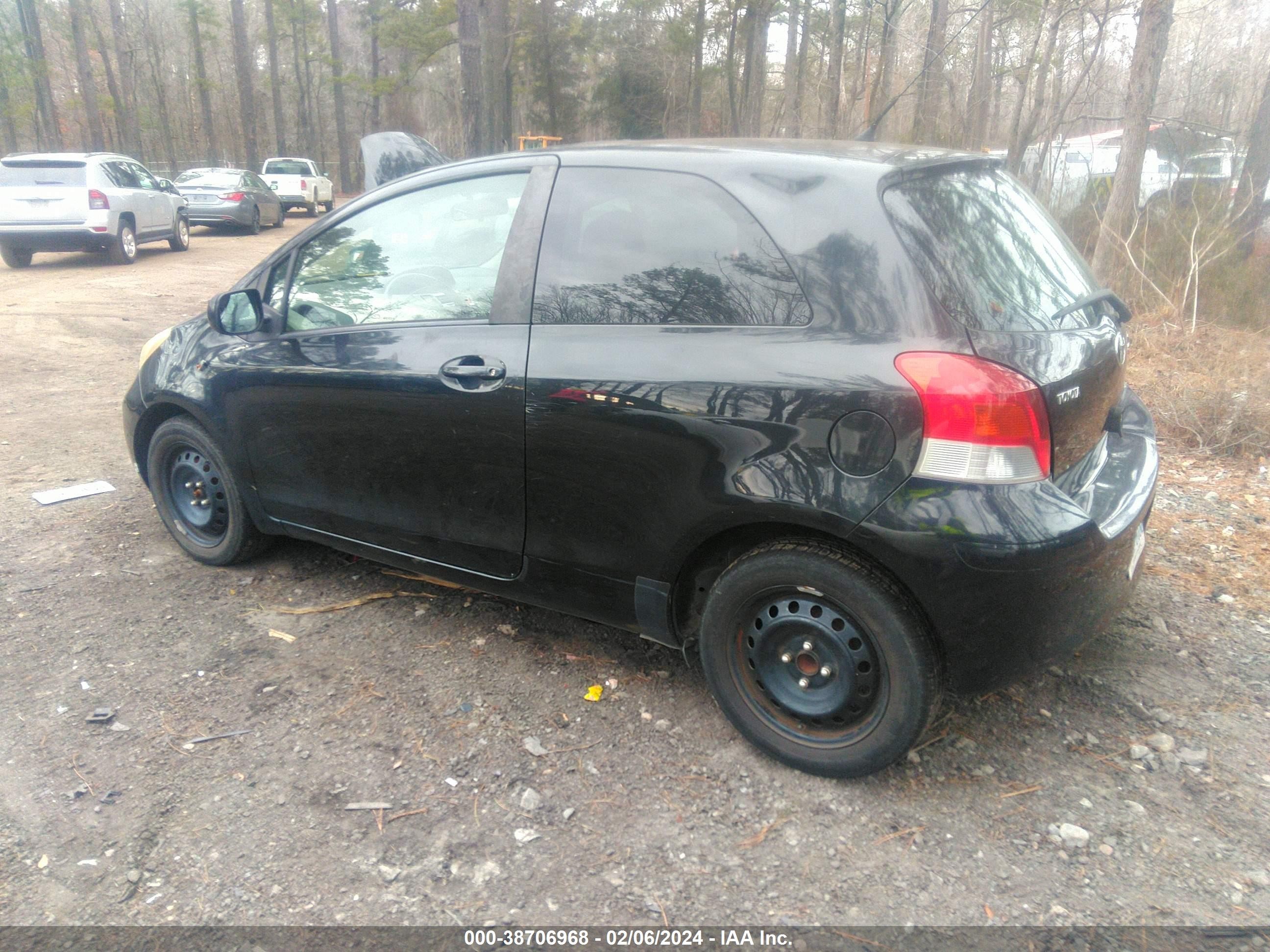 Photo 2 VIN: JTDJT903695248974 - TOYOTA YARIS 