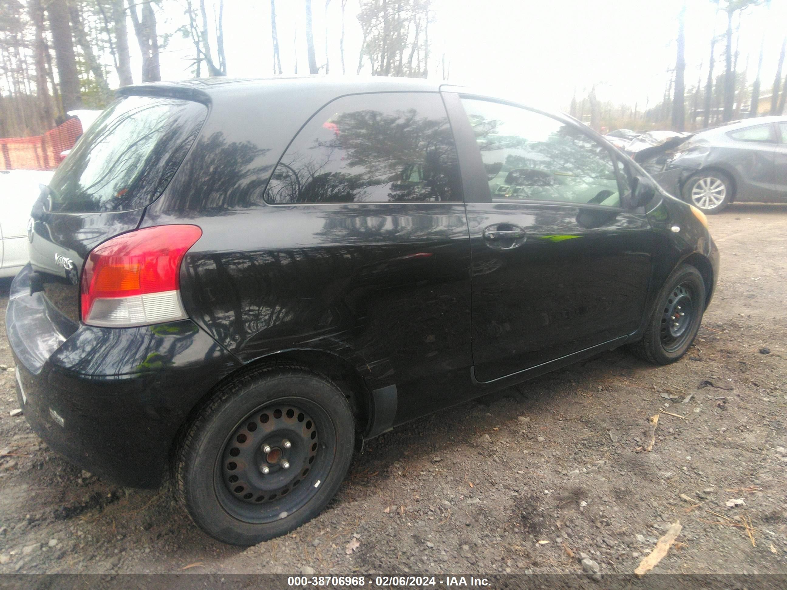 Photo 3 VIN: JTDJT903695248974 - TOYOTA YARIS 