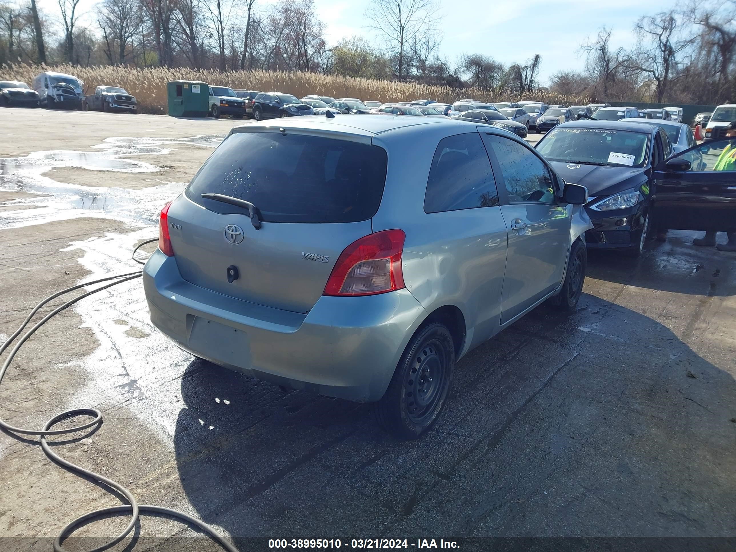 Photo 3 VIN: JTDJT903775062406 - TOYOTA YARIS 