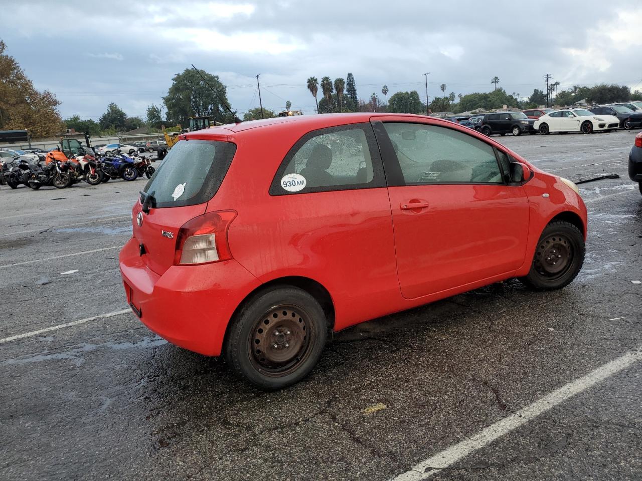 Photo 2 VIN: JTDJT903885215456 - TOYOTA YARIS 