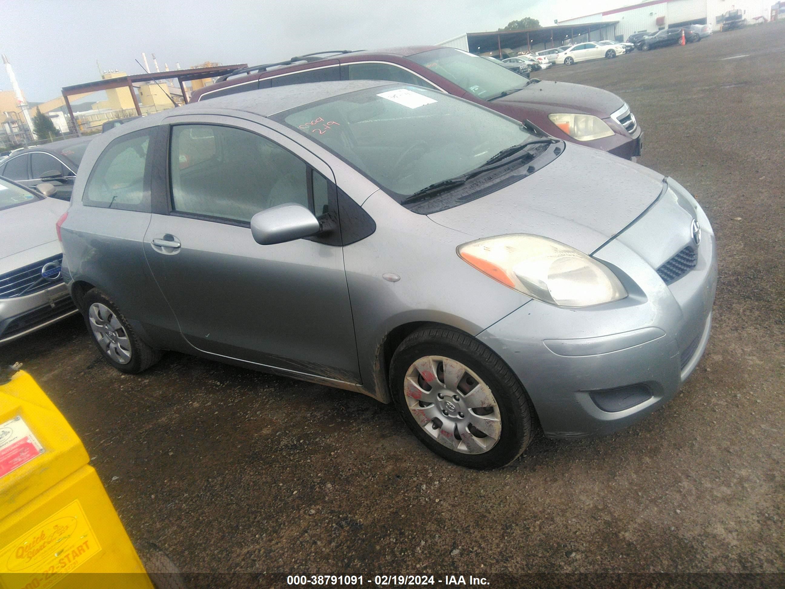 Photo 0 VIN: JTDJT903895239841 - TOYOTA YARIS 