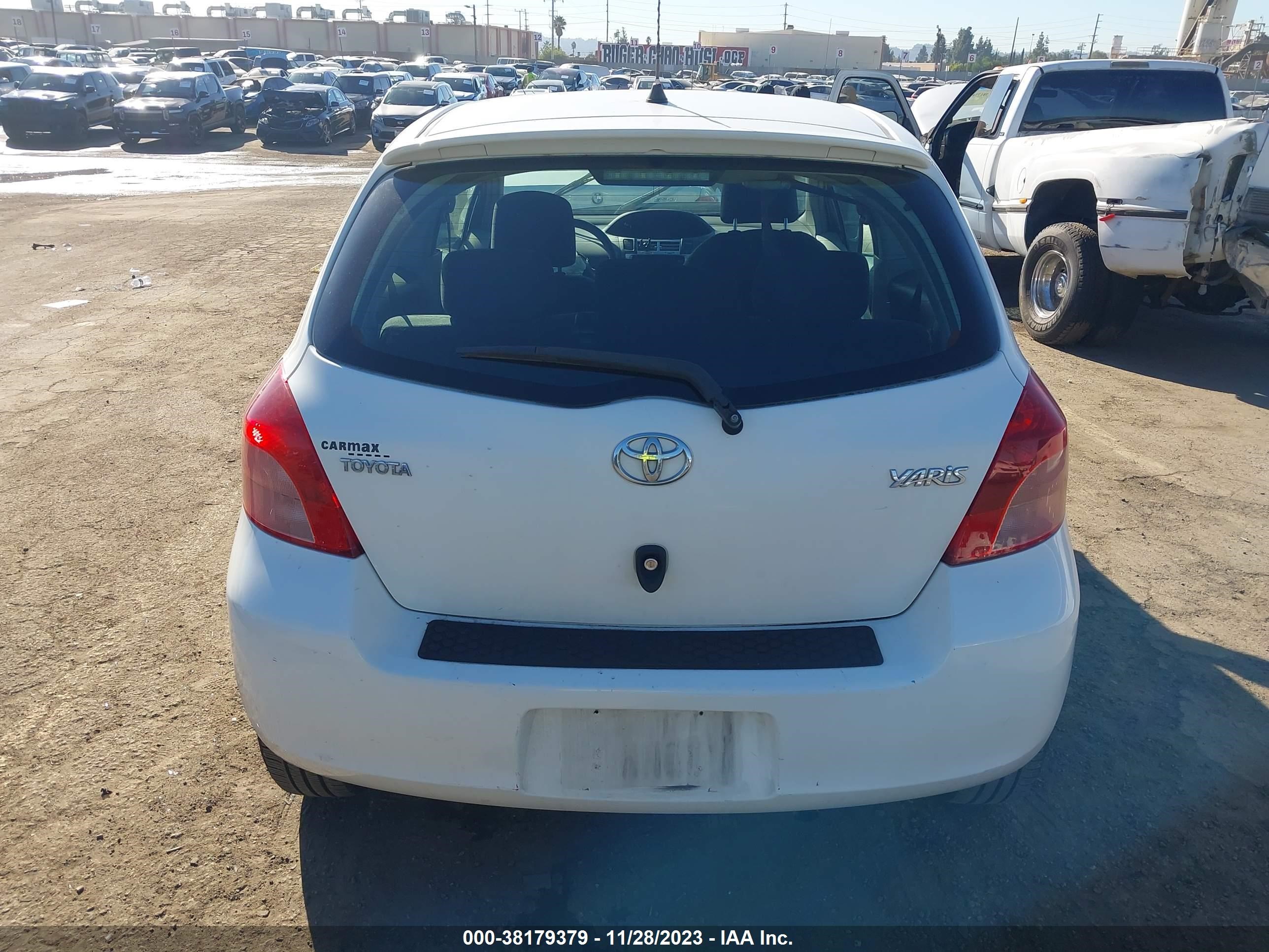 Photo 16 VIN: JTDJT923275062097 - TOYOTA YARIS 