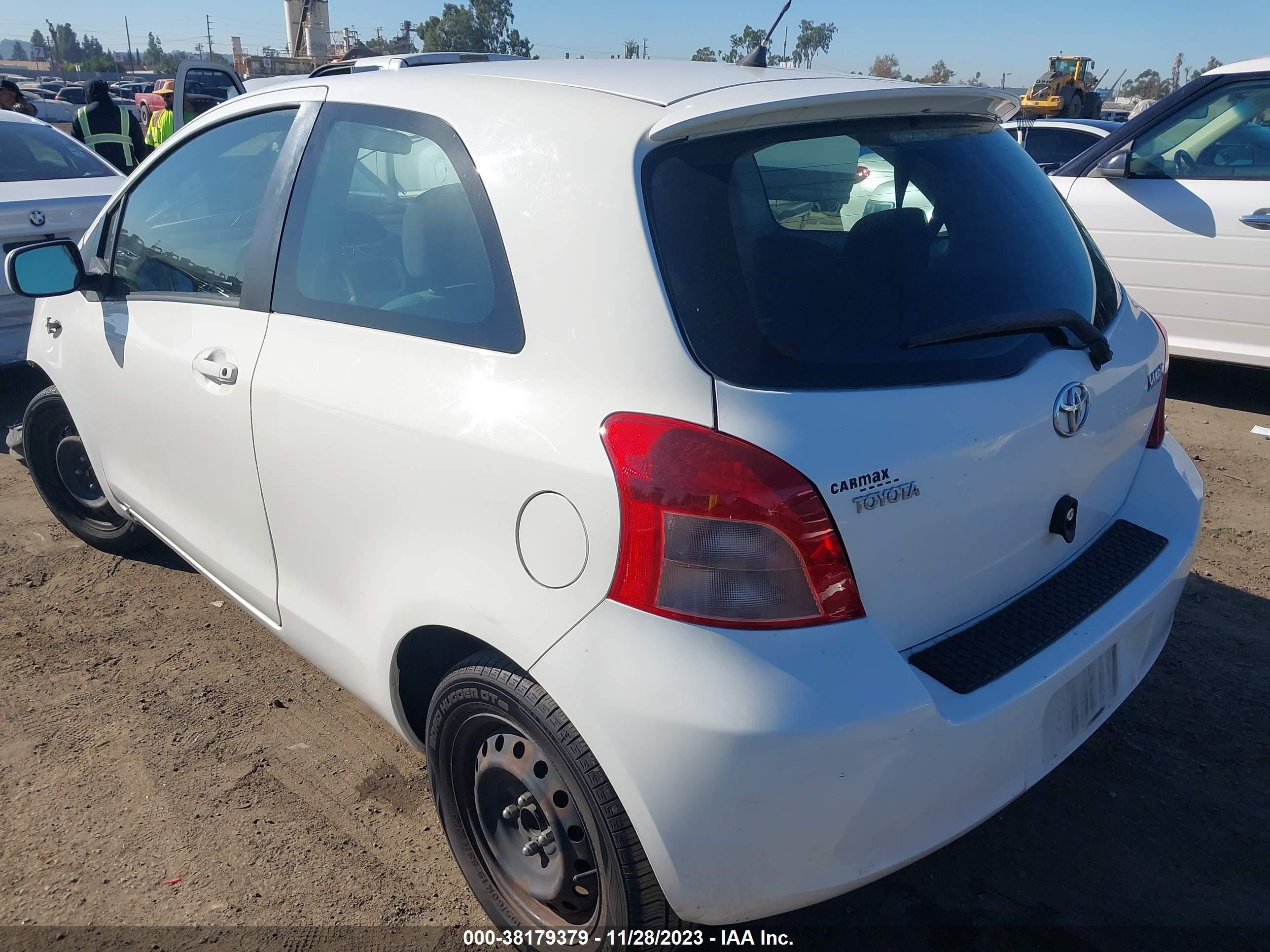 Photo 2 VIN: JTDJT923275062097 - TOYOTA YARIS 