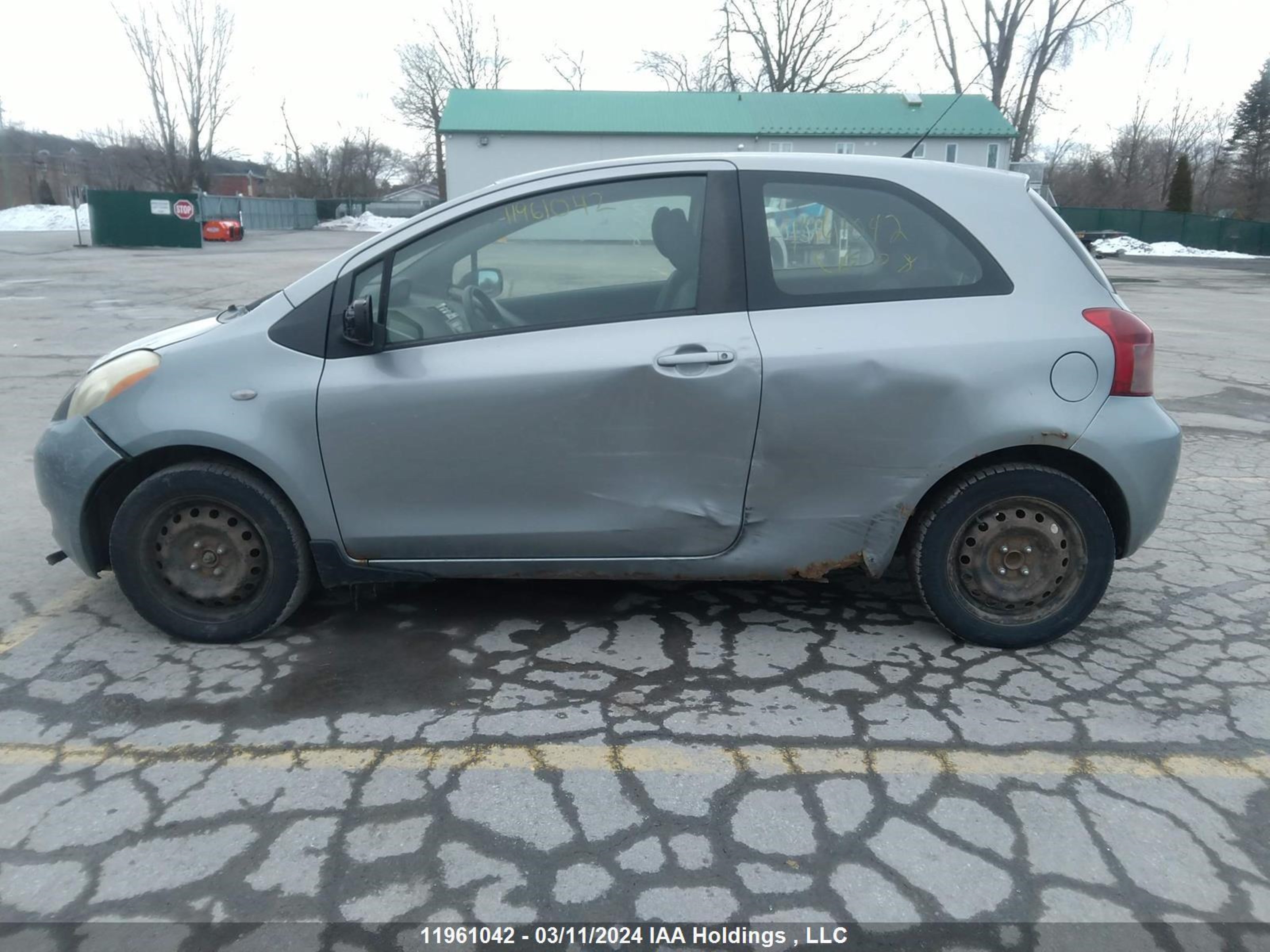 Photo 13 VIN: JTDJT923385159472 - TOYOTA YARIS 