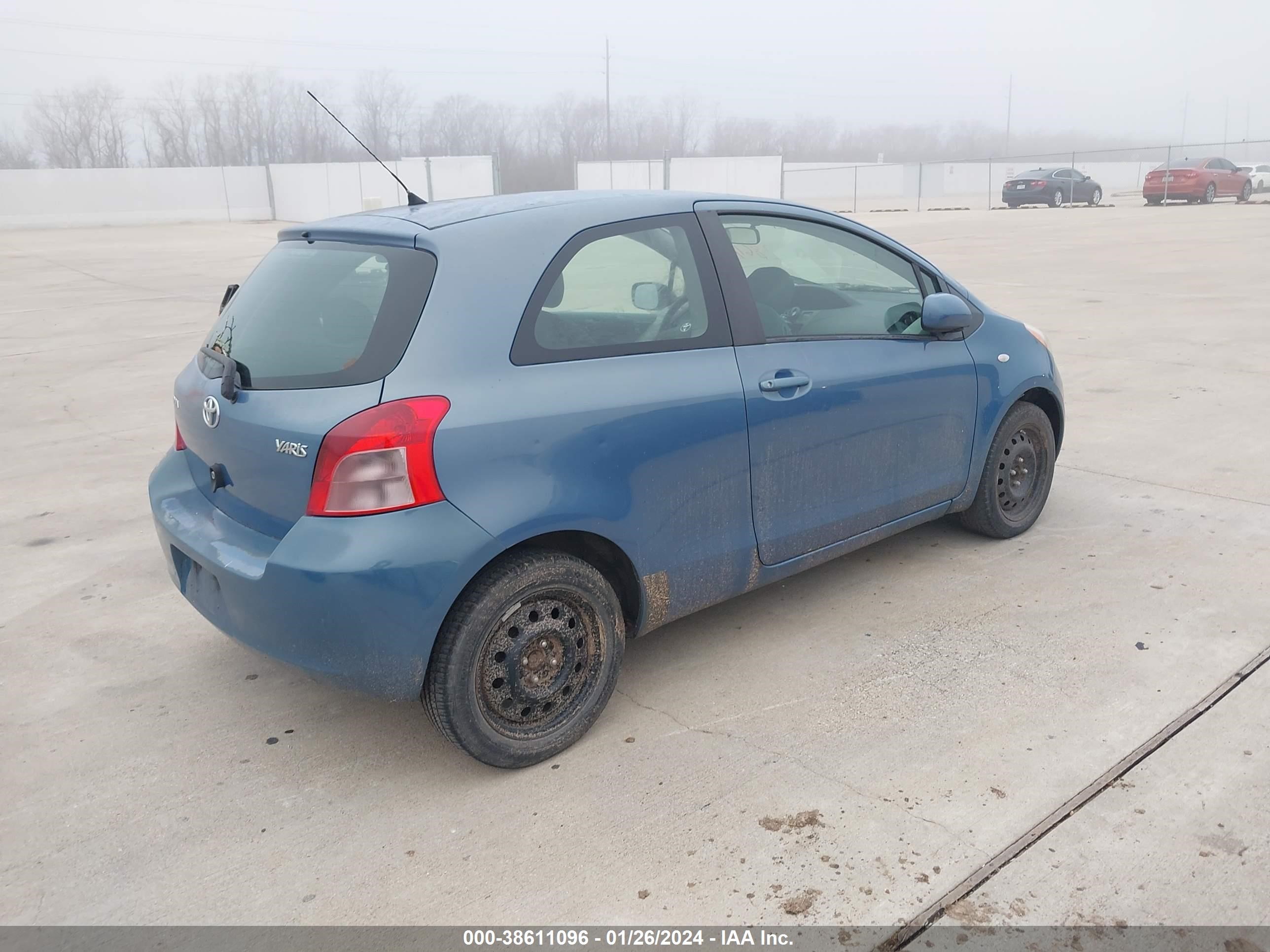 Photo 3 VIN: JTDJT923475084604 - TOYOTA YARIS 