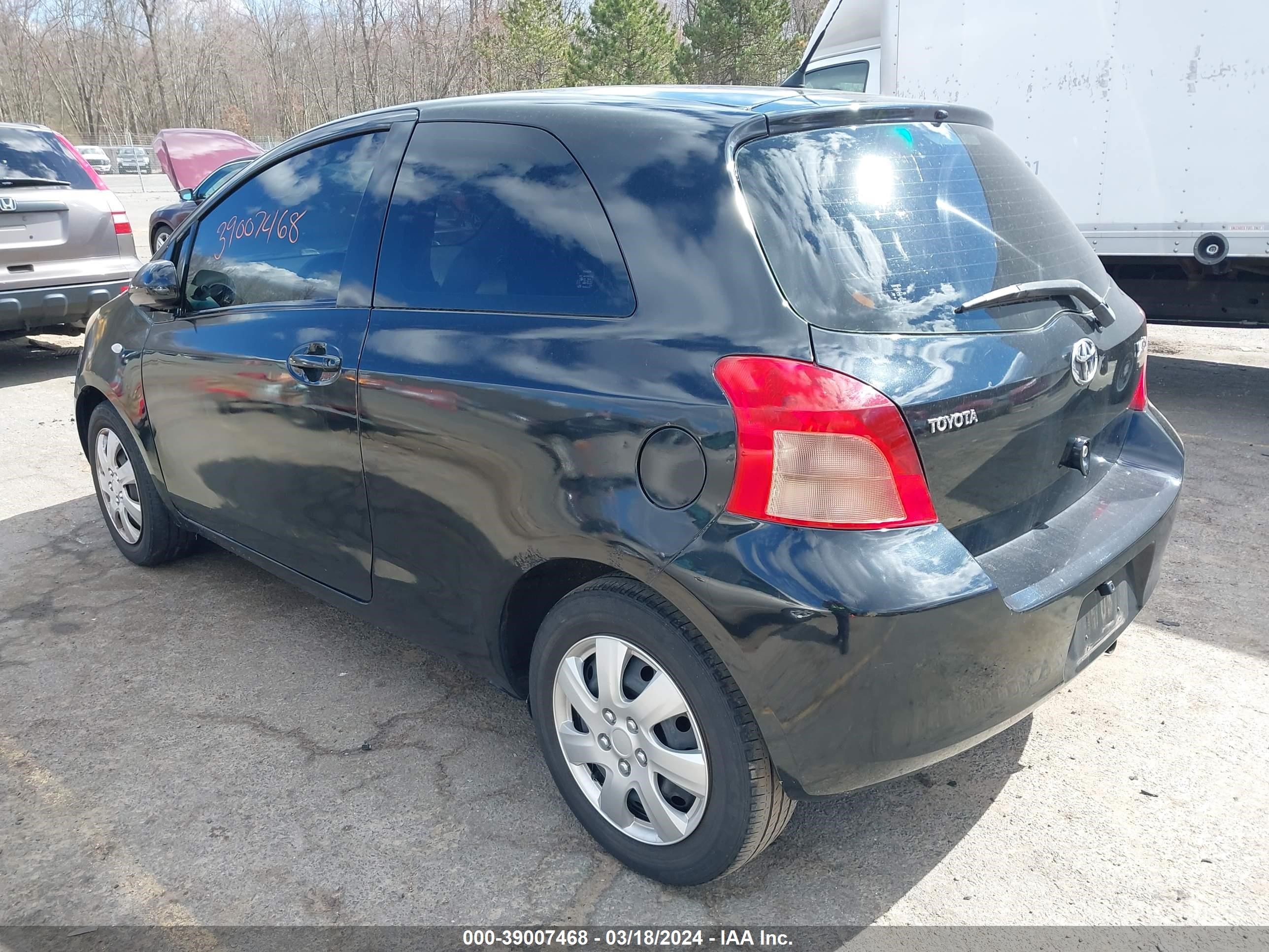 Photo 2 VIN: JTDJT923485219436 - TOYOTA YARIS 