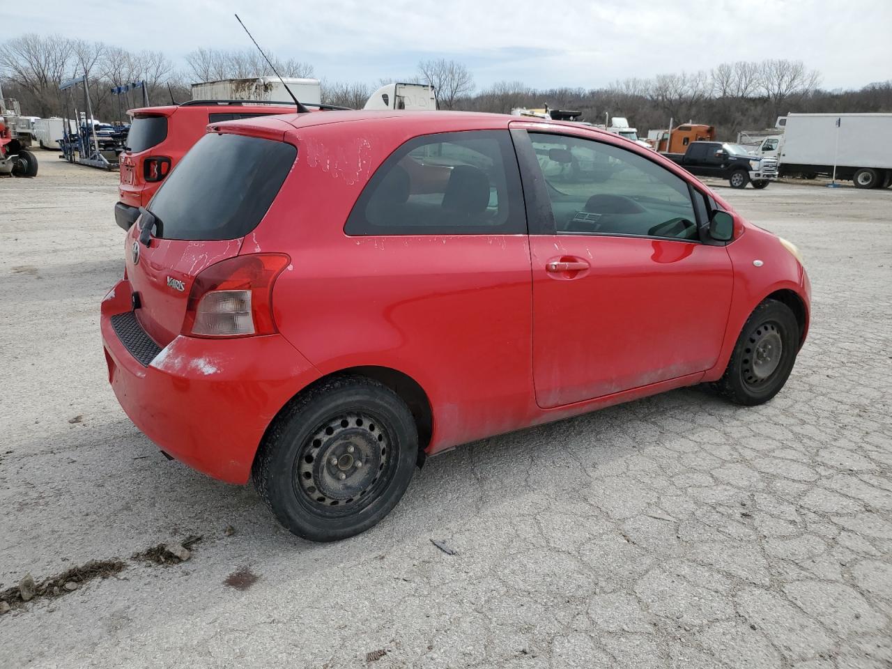 Photo 2 VIN: JTDJT923775102285 - TOYOTA YARIS 