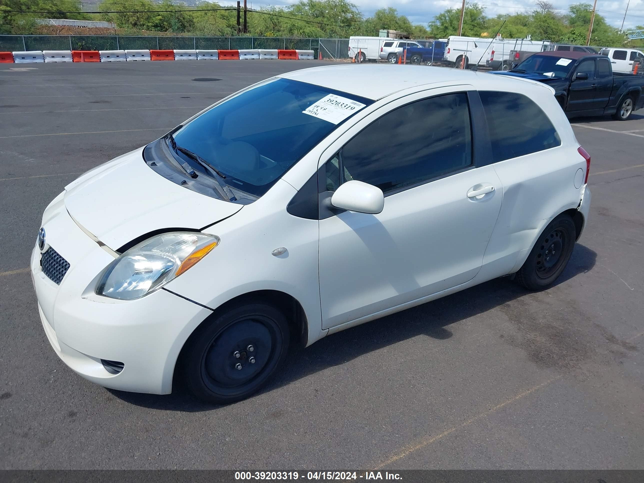 Photo 1 VIN: JTDJT923875137689 - TOYOTA YARIS 