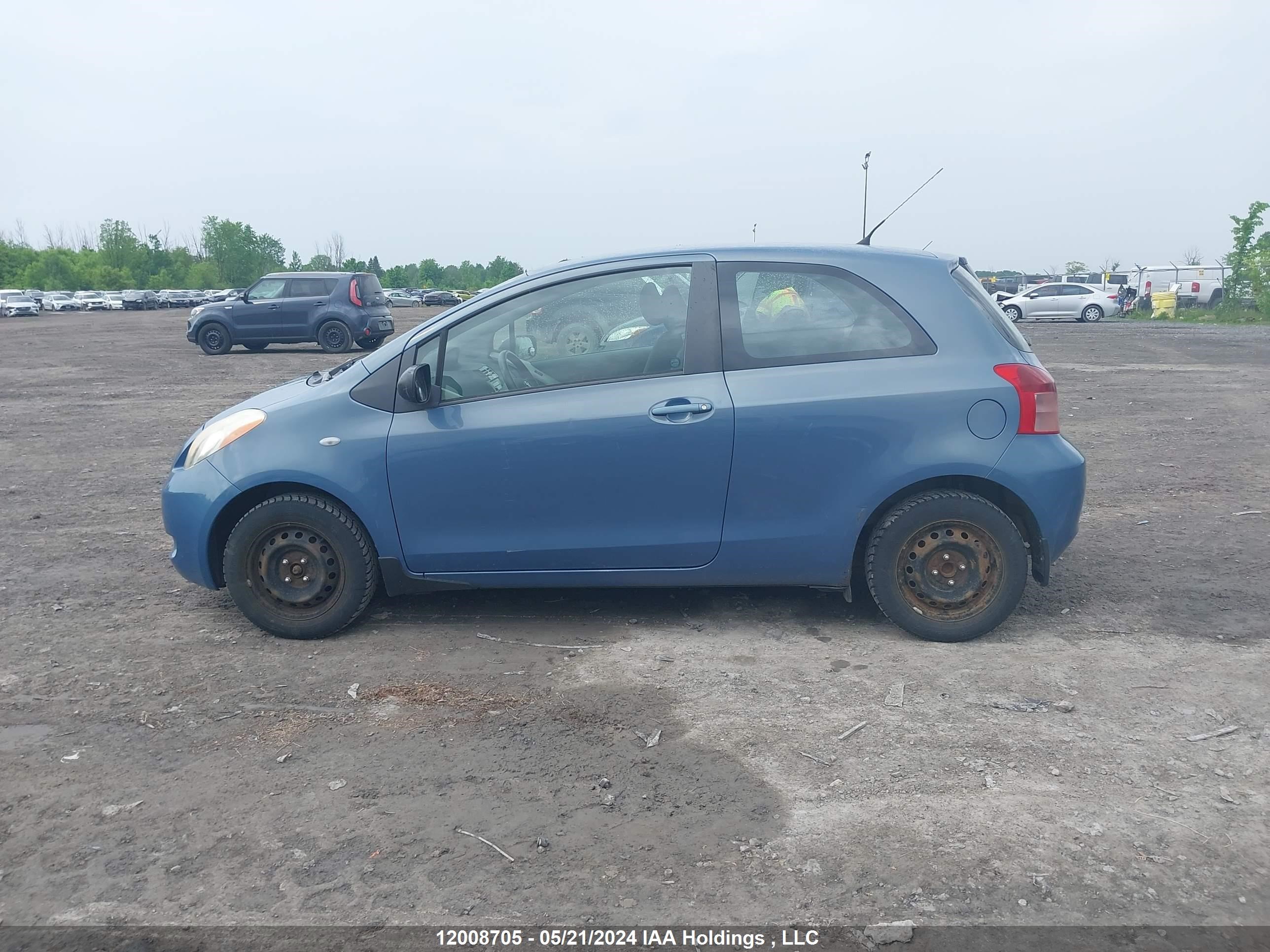 Photo 13 VIN: JTDJT923X85211017 - TOYOTA YARIS 