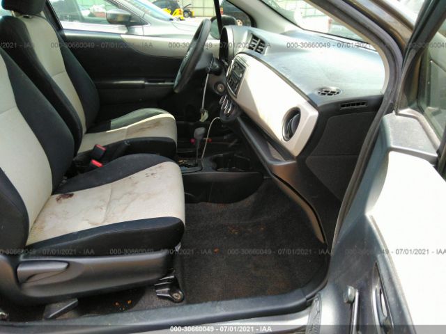 Photo 4 VIN: JTDJTUD30CD512247 - TOYOTA YARIS 