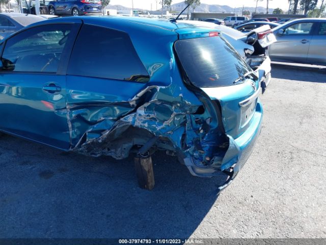 Photo 5 VIN: JTDJTUD37CD506963 - TOYOTA YARIS 