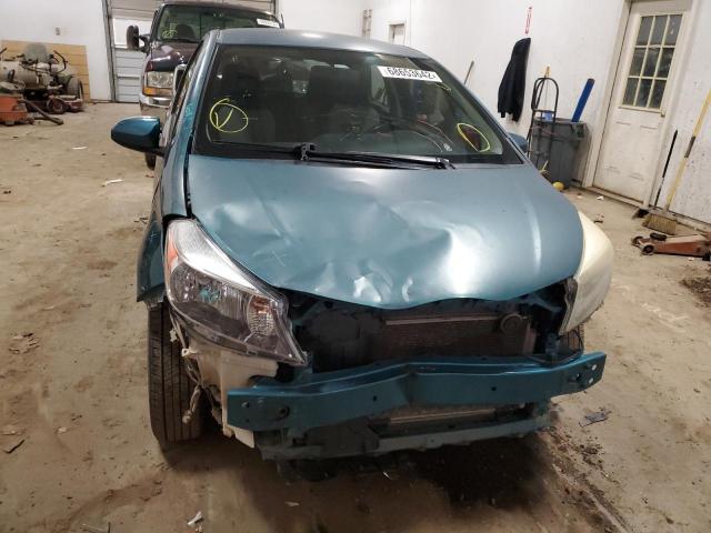 Photo 4 VIN: JTDJTUD37CD528428 - TOYOTA YARIS 