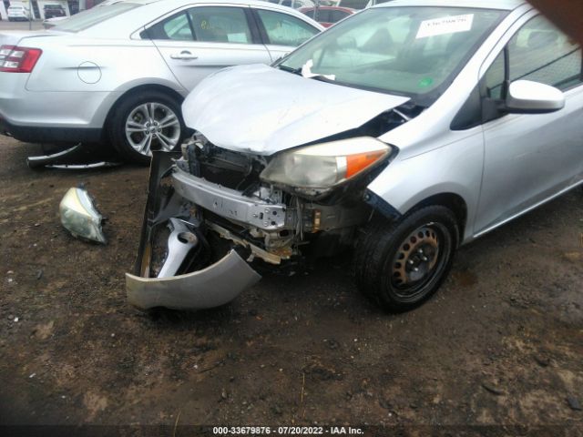 Photo 5 VIN: JTDJTUD37CD531653 - TOYOTA YARIS 