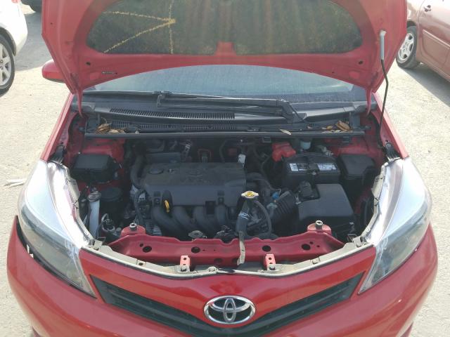 Photo 6 VIN: JTDJTUD37CD538599 - TOYOTA YARIS 