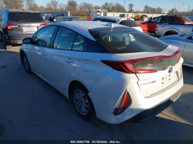 Photo 2 VIN: JTDKAMFP0M3167514 - TOYOTA PRIUS PRIME 