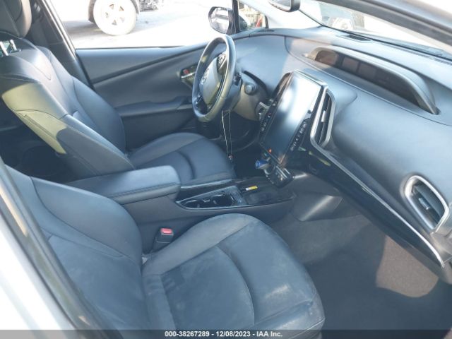 Photo 4 VIN: JTDKAMFP0M3178710 - TOYOTA PRIUS PRIME 