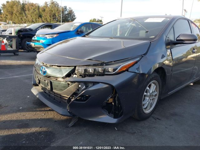 Photo 5 VIN: JTDKAMFP0M3194034 - TOYOTA PRIUS PRIME 