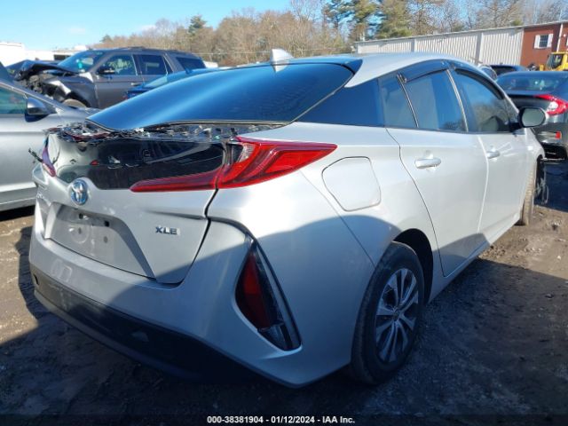 Photo 3 VIN: JTDKAMFP1M3187948 - TOYOTA PRIUS PRIME 