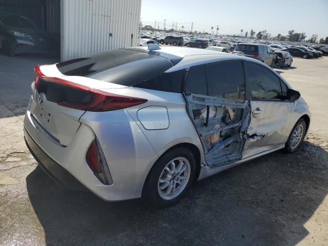 Photo 2 VIN: JTDKAMFP1N3210677 - TOYOTA PRIUS 