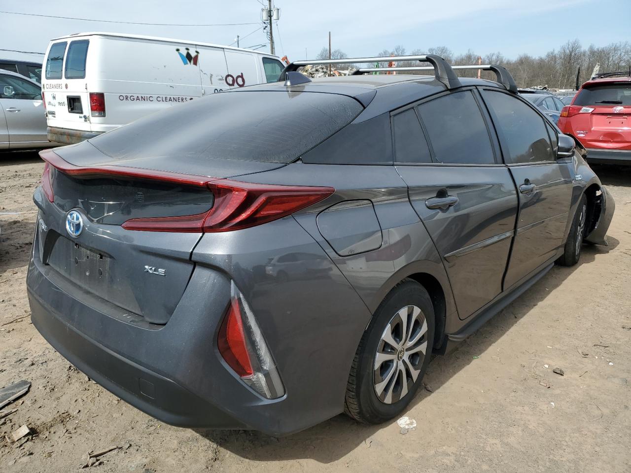 Photo 2 VIN: JTDKAMFP1N3219010 - TOYOTA PRIUS 