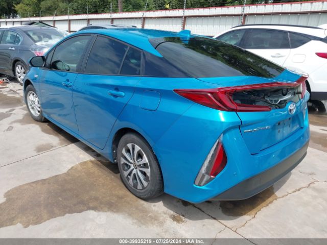 Photo 2 VIN: JTDKAMFP2M3177851 - TOYOTA PRIUS PRIME 