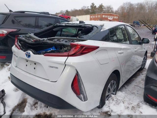 Photo 3 VIN: JTDKAMFP3M3165126 - TOYOTA PRIUS PRIME 