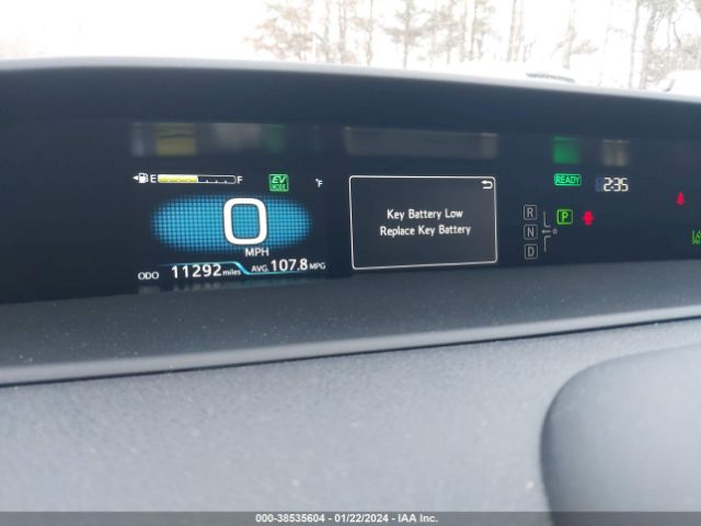 Photo 6 VIN: JTDKAMFP3M3165126 - TOYOTA PRIUS PRIME 