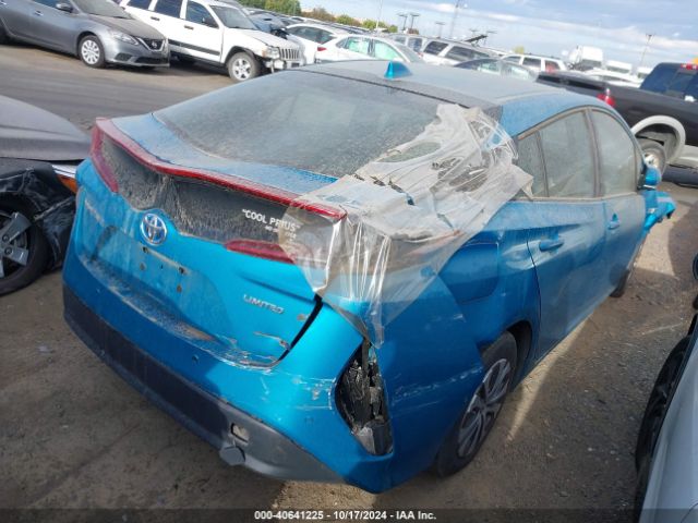 Photo 3 VIN: JTDKAMFP3M3188745 - TOYOTA PRIUS PRIME 