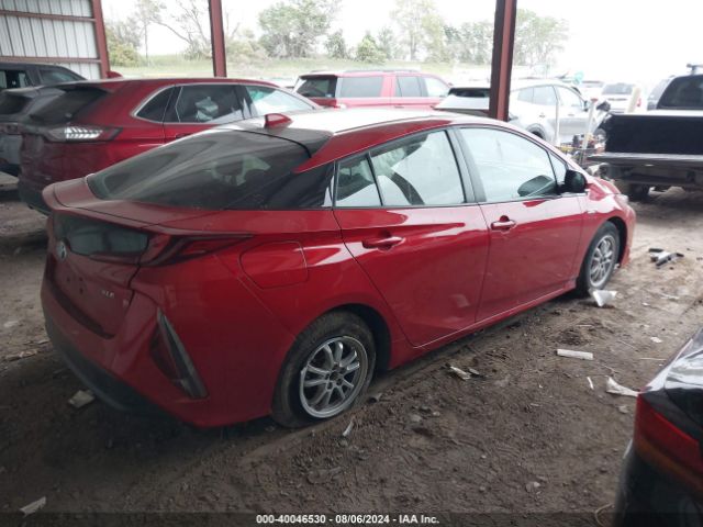 Photo 3 VIN: JTDKAMFP3N3205531 - TOYOTA PRIUS PRIME 