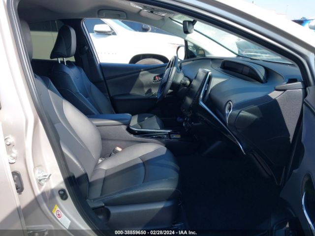 Photo 4 VIN: JTDKAMFP3N3211426 - TOYOTA PRIUS PRIME 