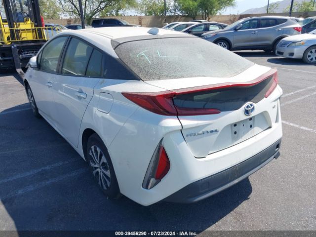 Photo 2 VIN: JTDKAMFP4M3188771 - TOYOTA PRIUS PRIME 