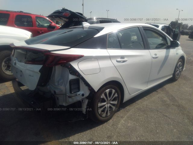 Photo 3 VIN: JTDKAMFP4M3190097 - TOYOTA PRIUS PRIME 