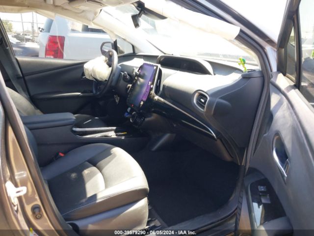 Photo 4 VIN: JTDKAMFP4M3190746 - TOYOTA PRIUS PRIME 