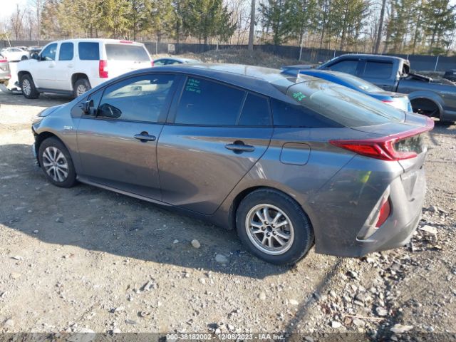 Photo 2 VIN: JTDKAMFP4N3201410 - TOYOTA PRIUS PRIME 