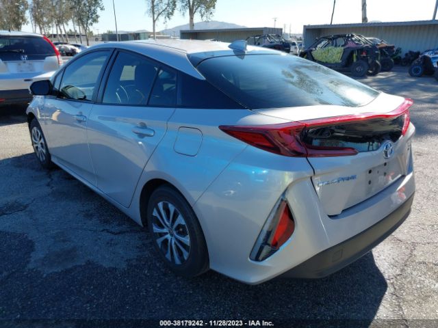 Photo 2 VIN: JTDKAMFP5M3169162 - TOYOTA PRIUS PRIME 